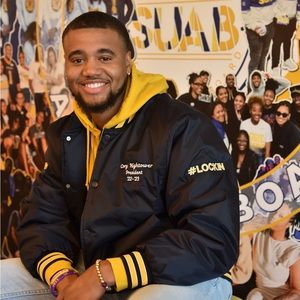 Meet your Posher, Cory